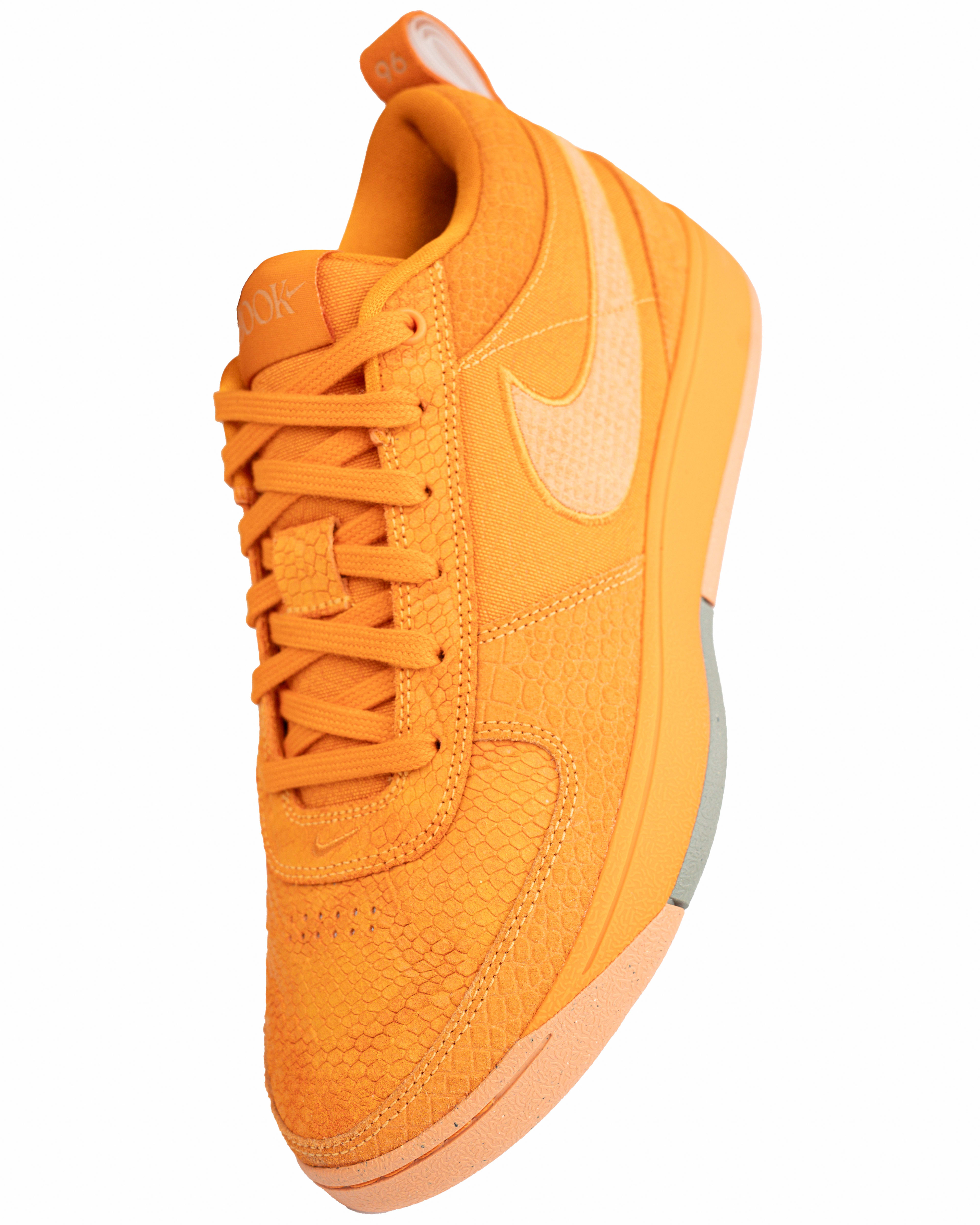 Devin booker nike air force store