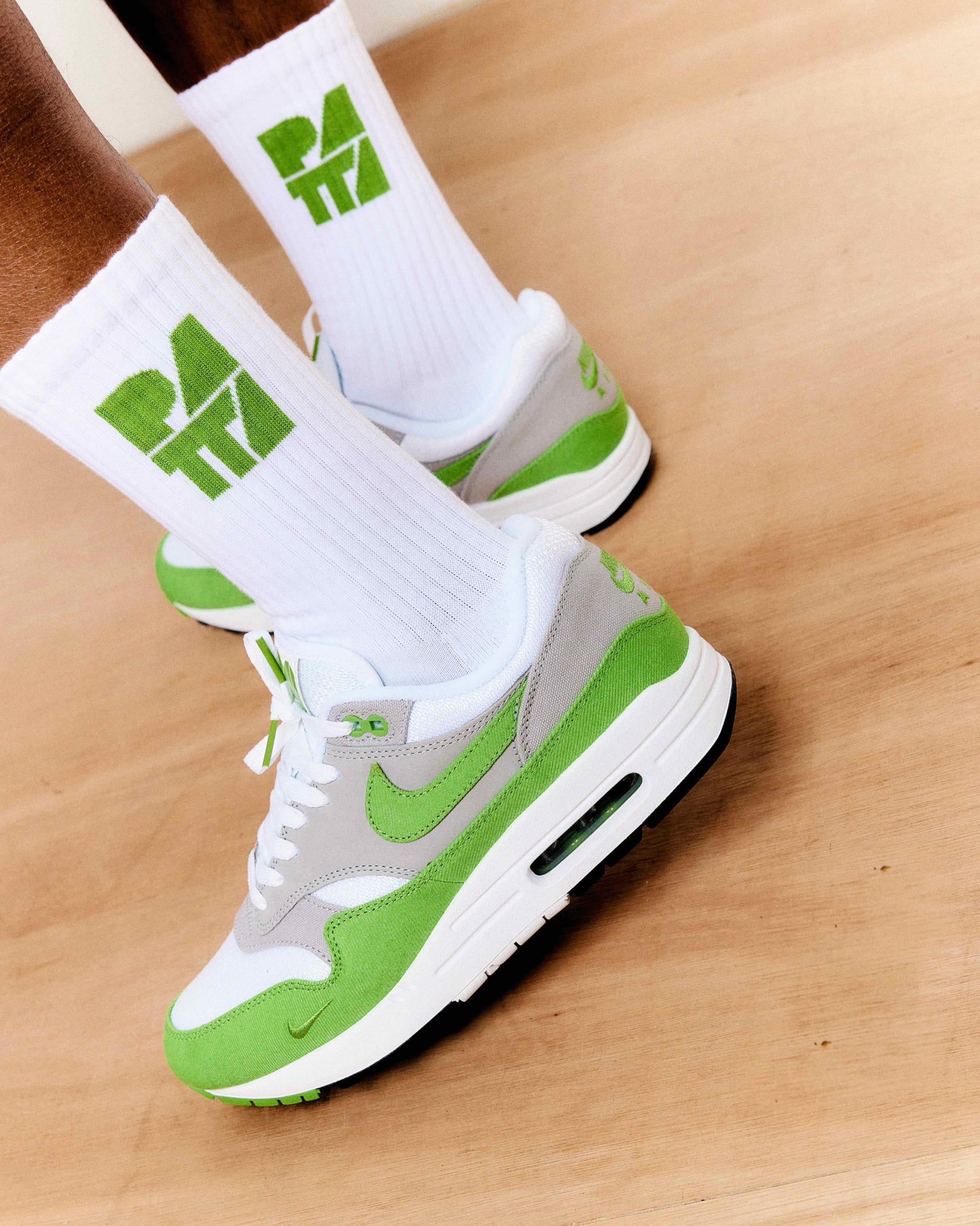 Nike x Patta feiern mit der neuen Version des Coveted Air Max 1 Chlorophyll einen Meilenstein der Geschichte NIKE Inc