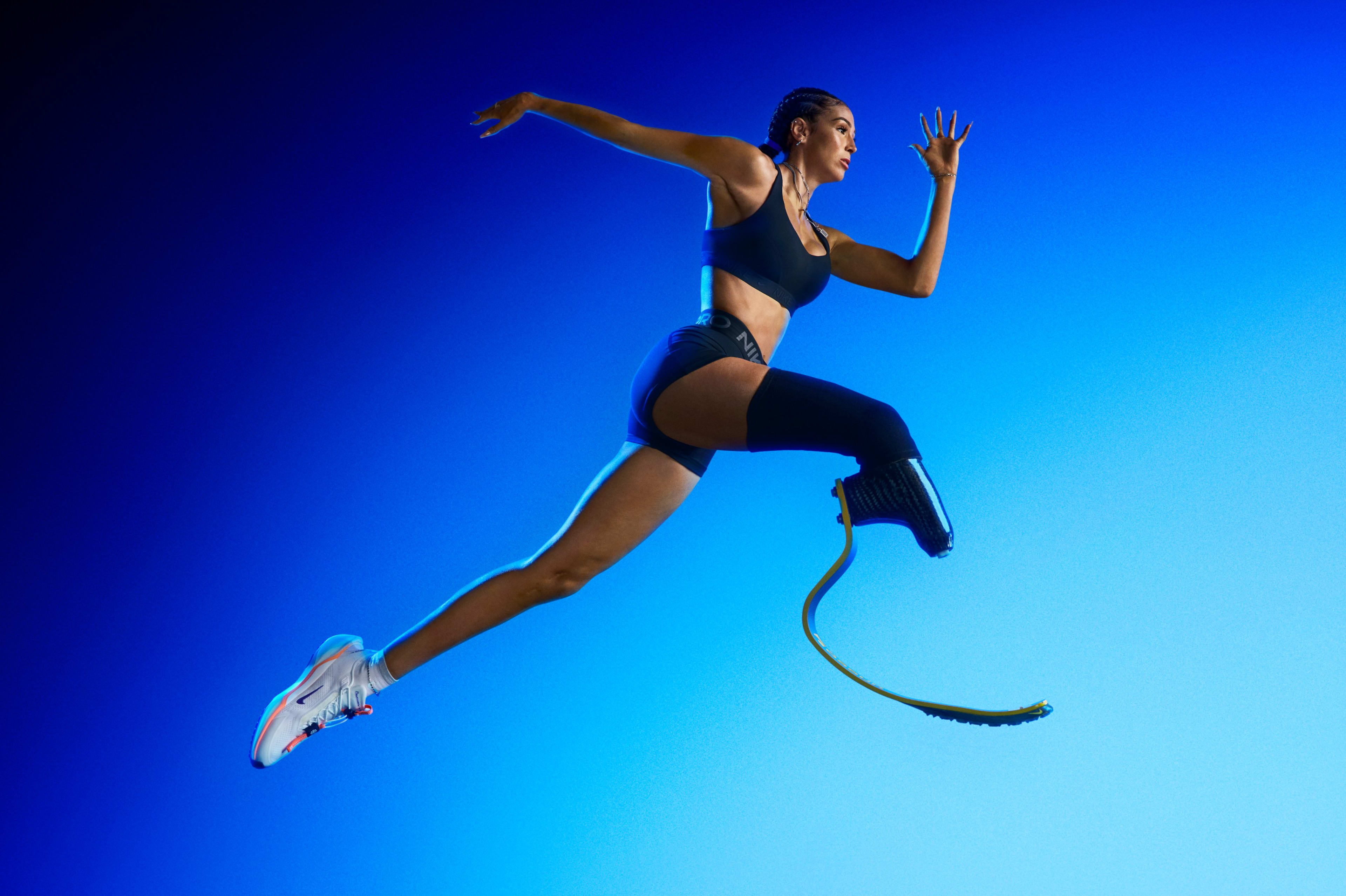 American long jumper and sprinter Beatriz Hatz in mid air jumping while wearing the Nike Pegasus EasyOn