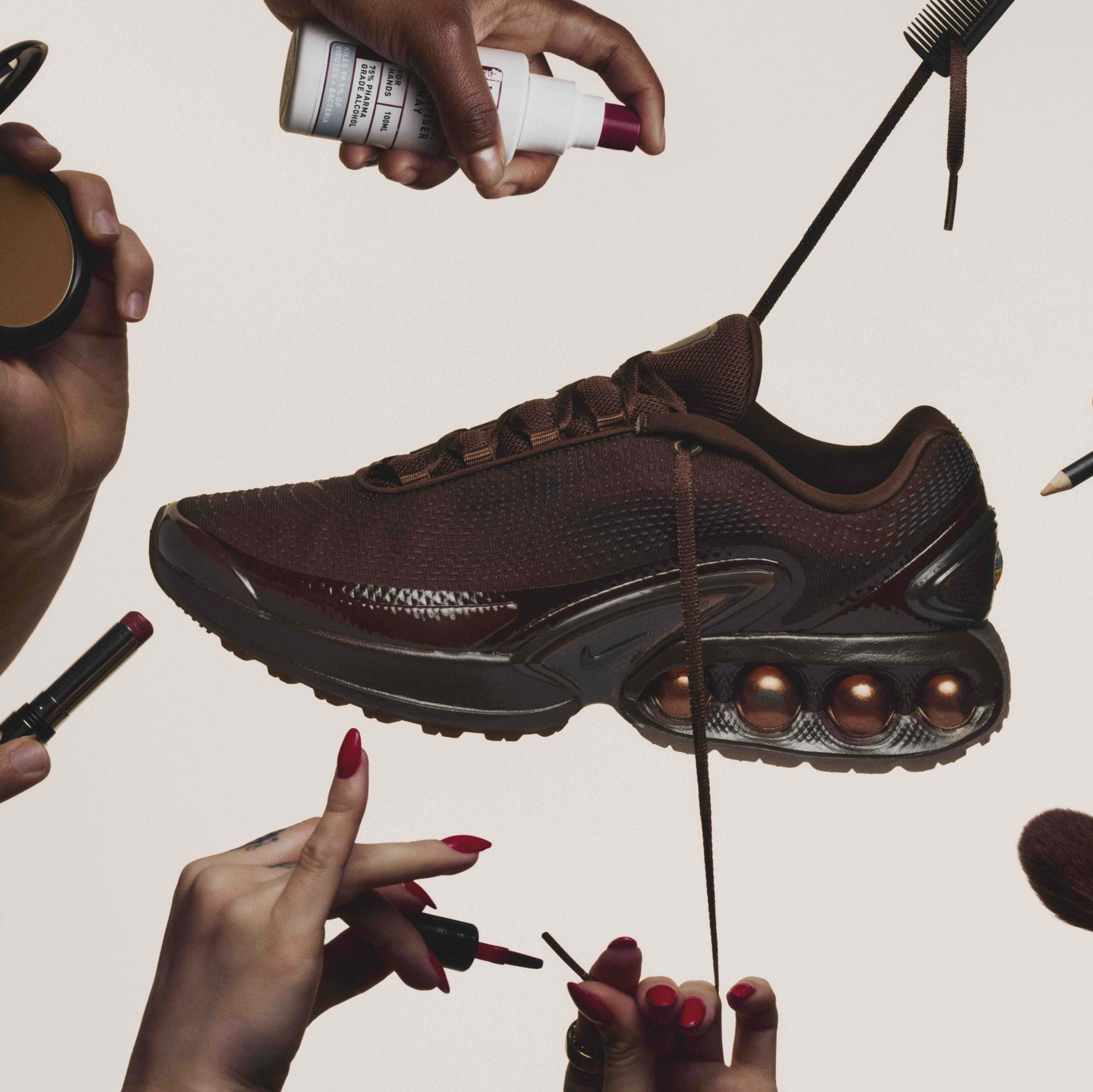 Dal sodalizio tra Nike e Isamaya Ffrench nasce la nuova Air Max Dn un ode alla bellezza e allo stile NIKE Inc