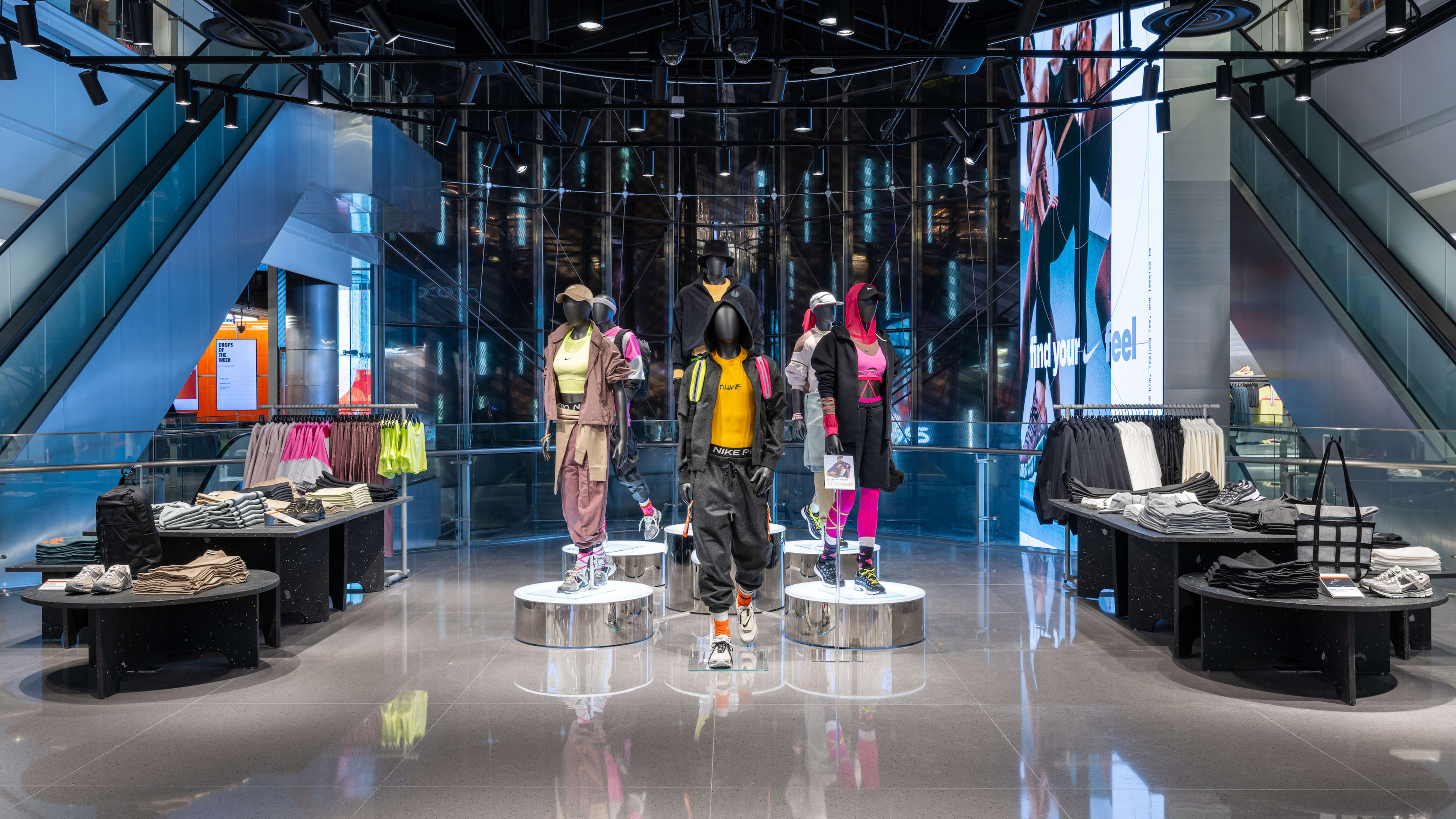 Nike showroom in singapore best sale