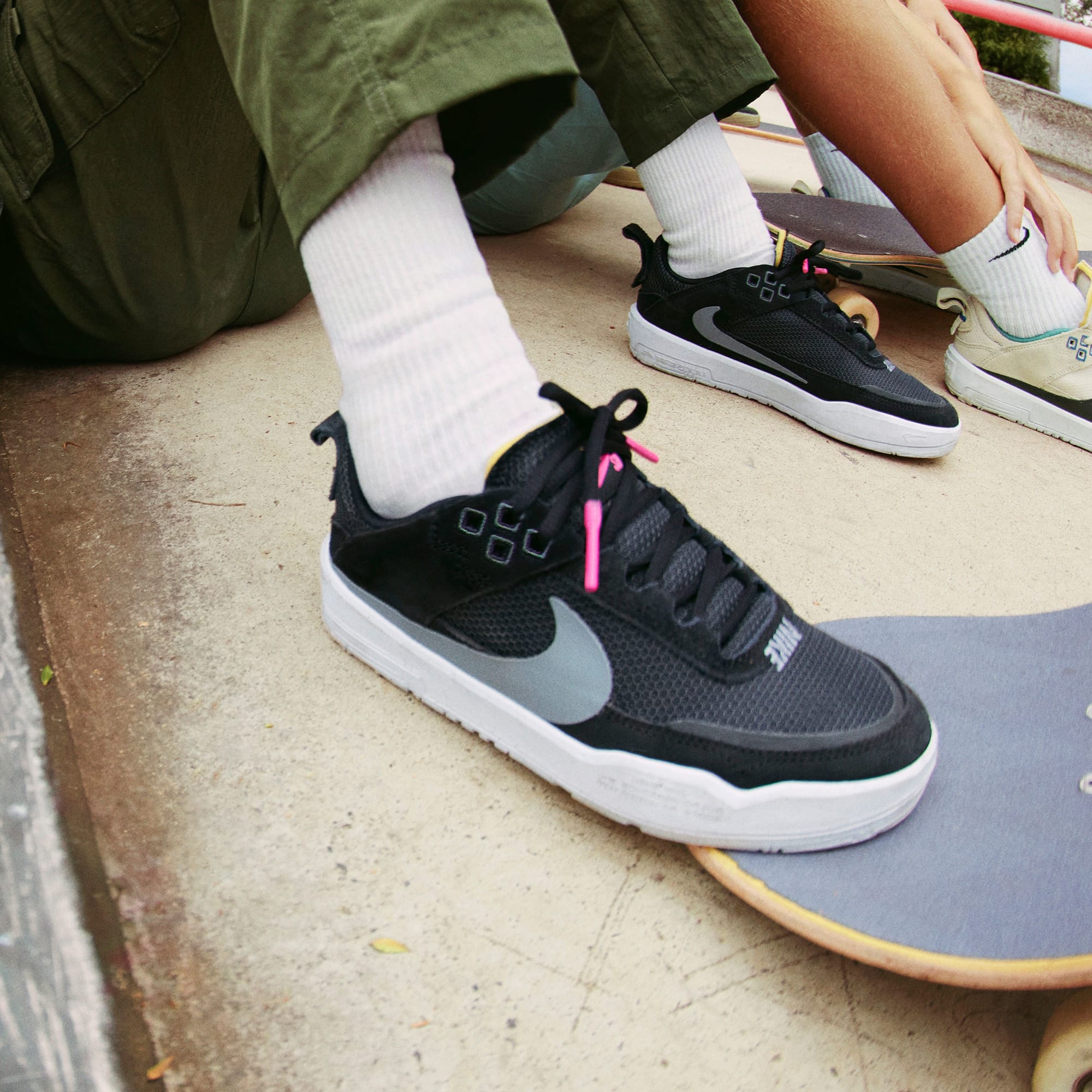 De Day One is de eerste kinderschoen van Nike SB NIKE Inc
