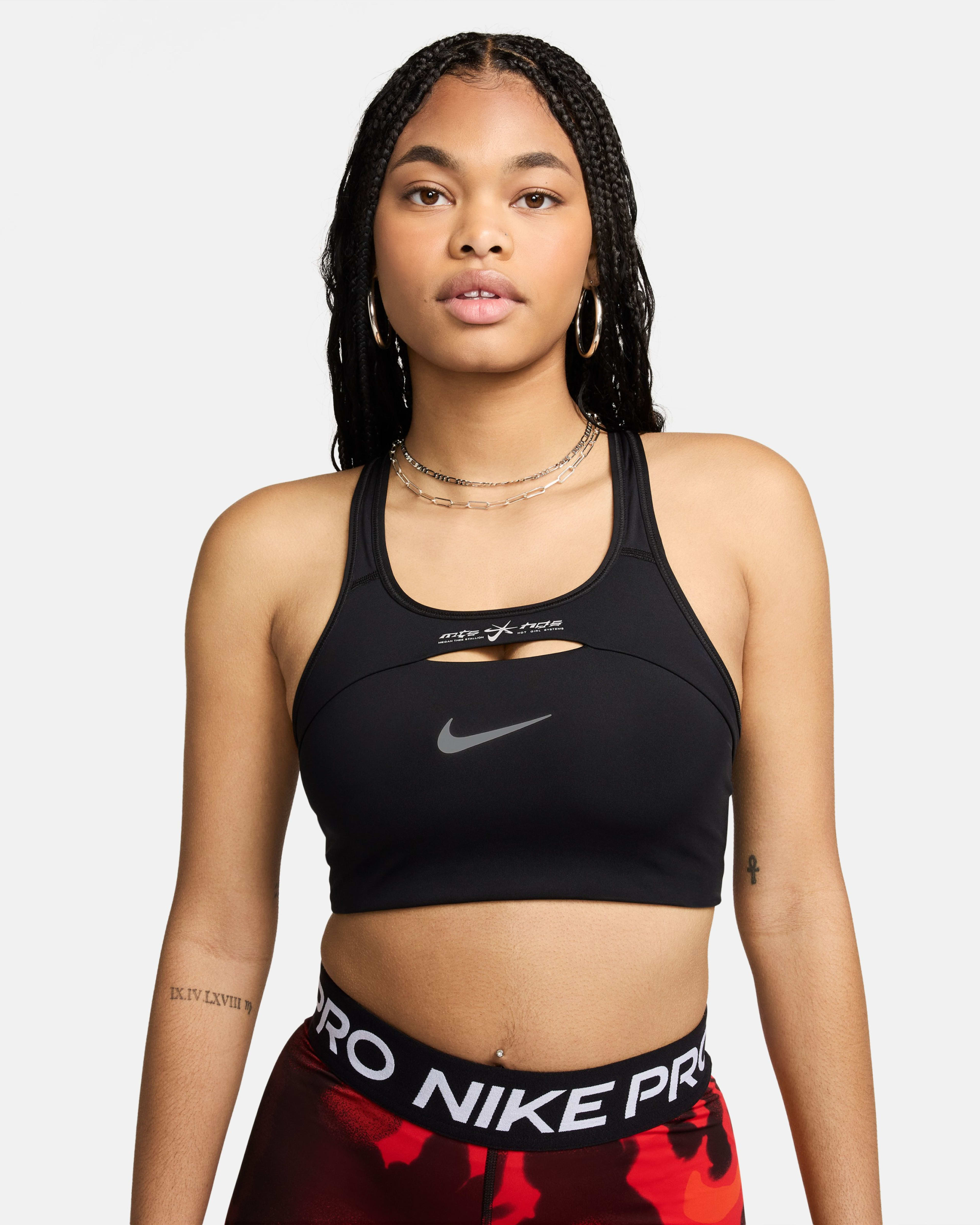 Hot nike girl 2025