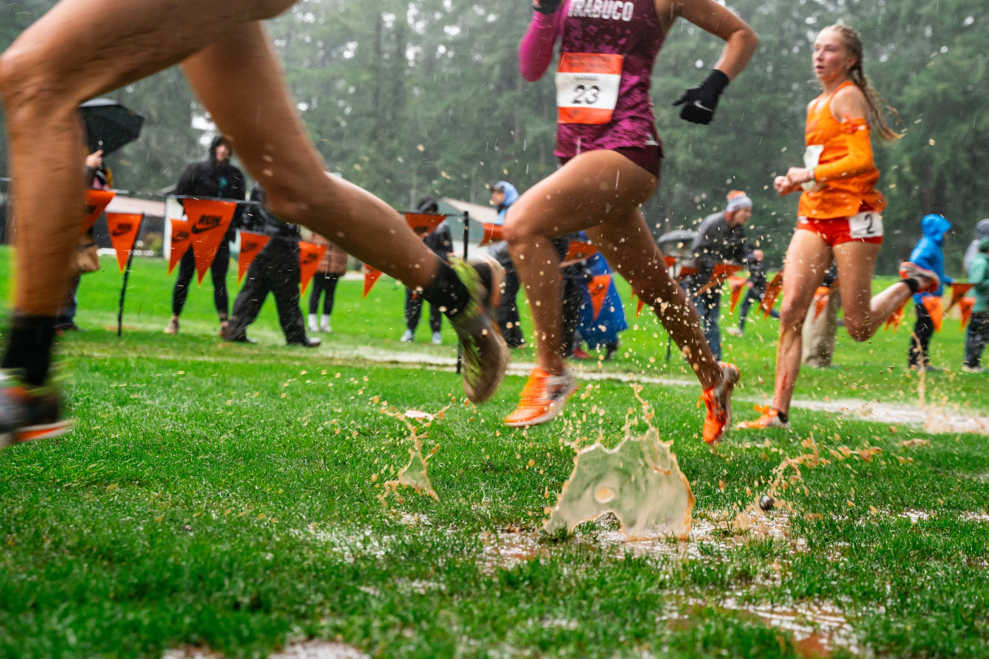 Nike Cross Nationals 2024 Official Race Photos and Recap NIKE Inc