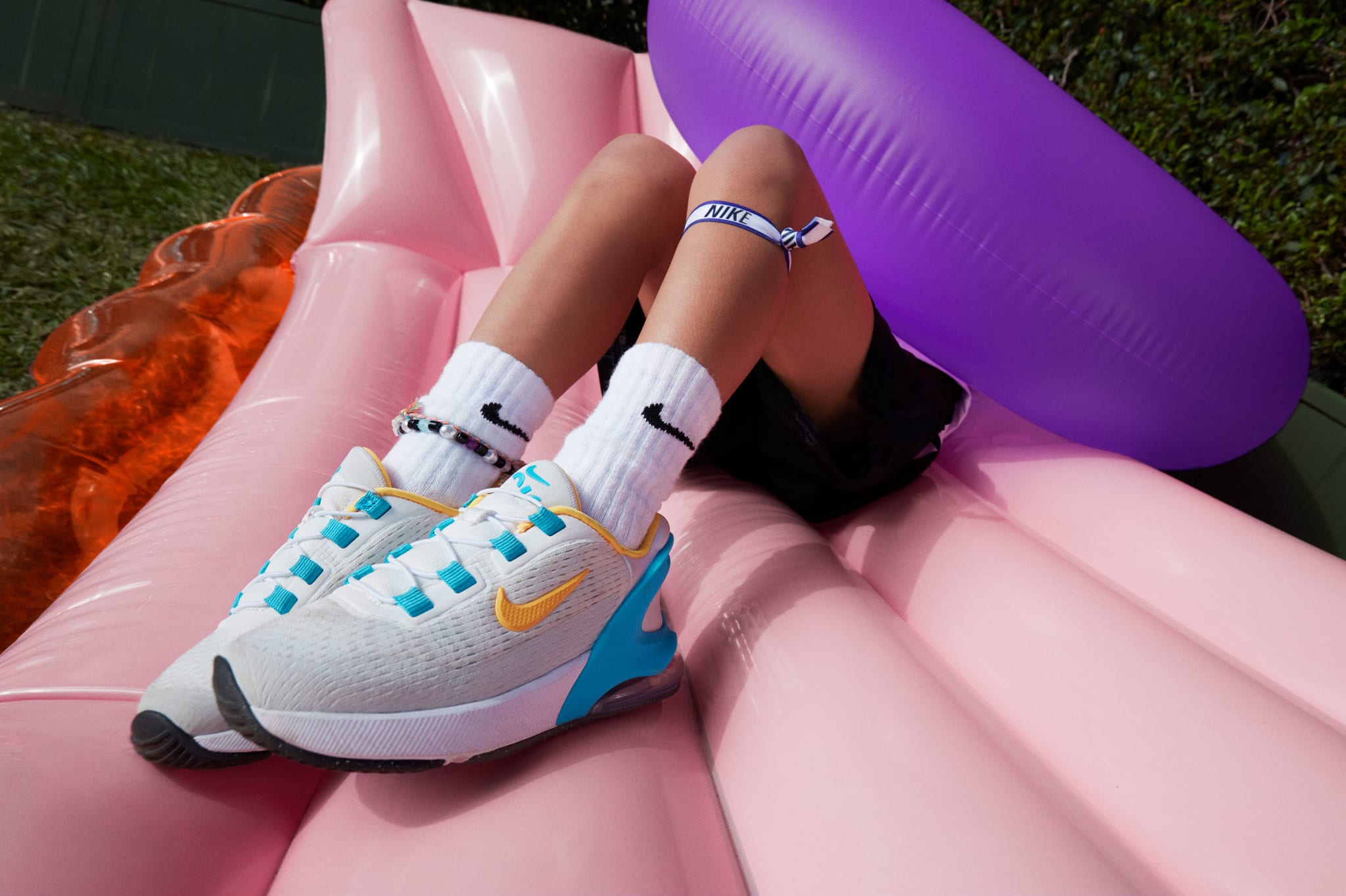 Womens nike air max 270 rainbow deals