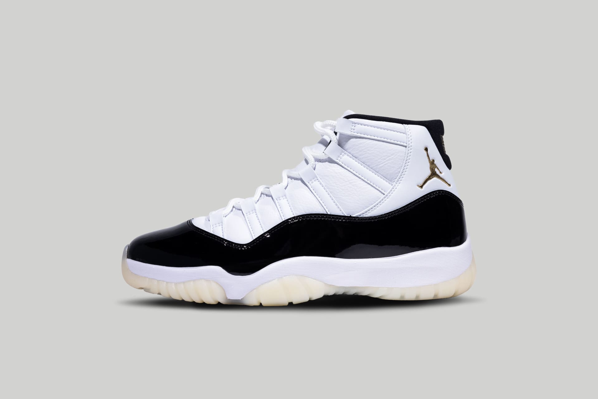 Jordan holiday release 218 online