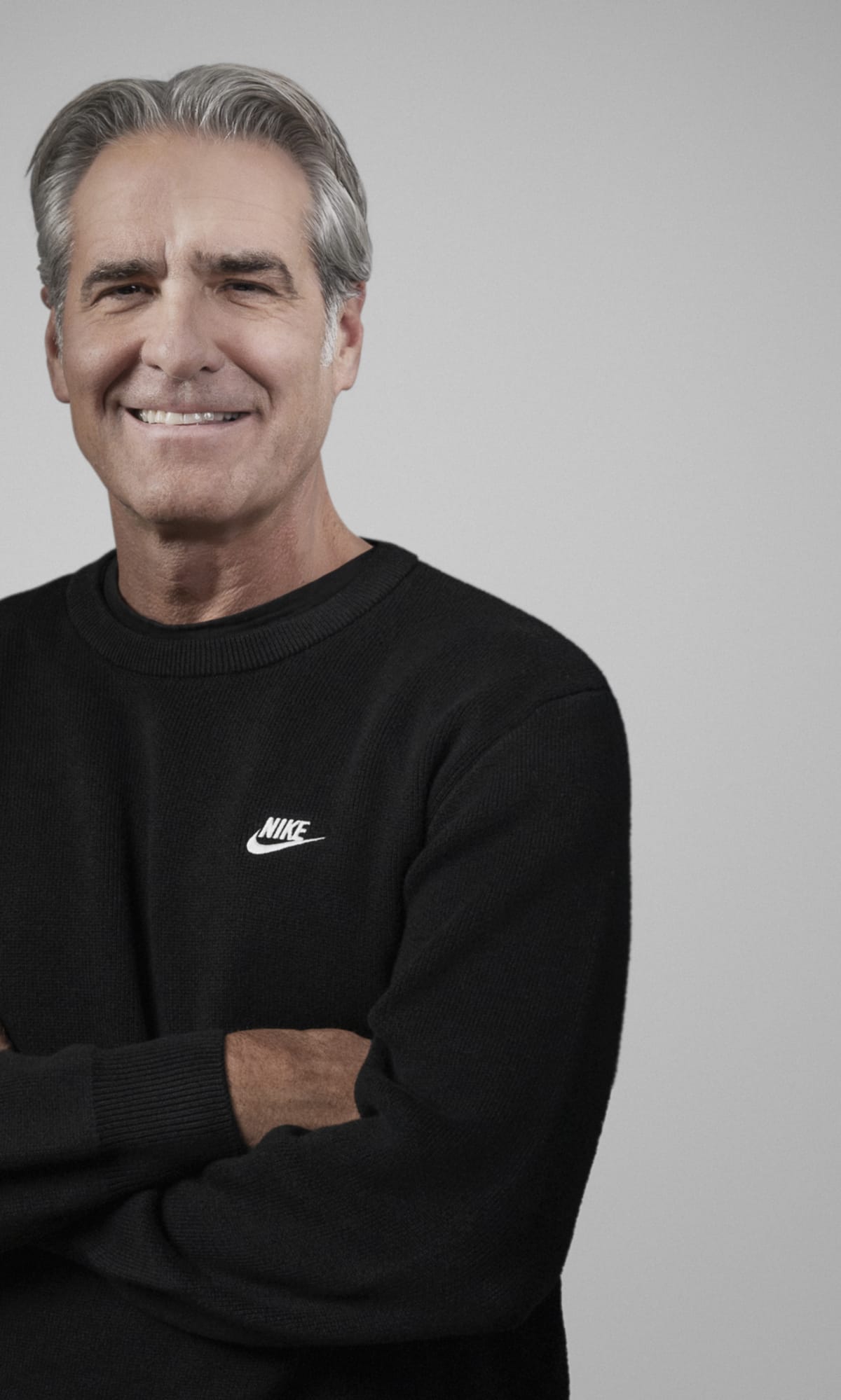 Elliot nike top