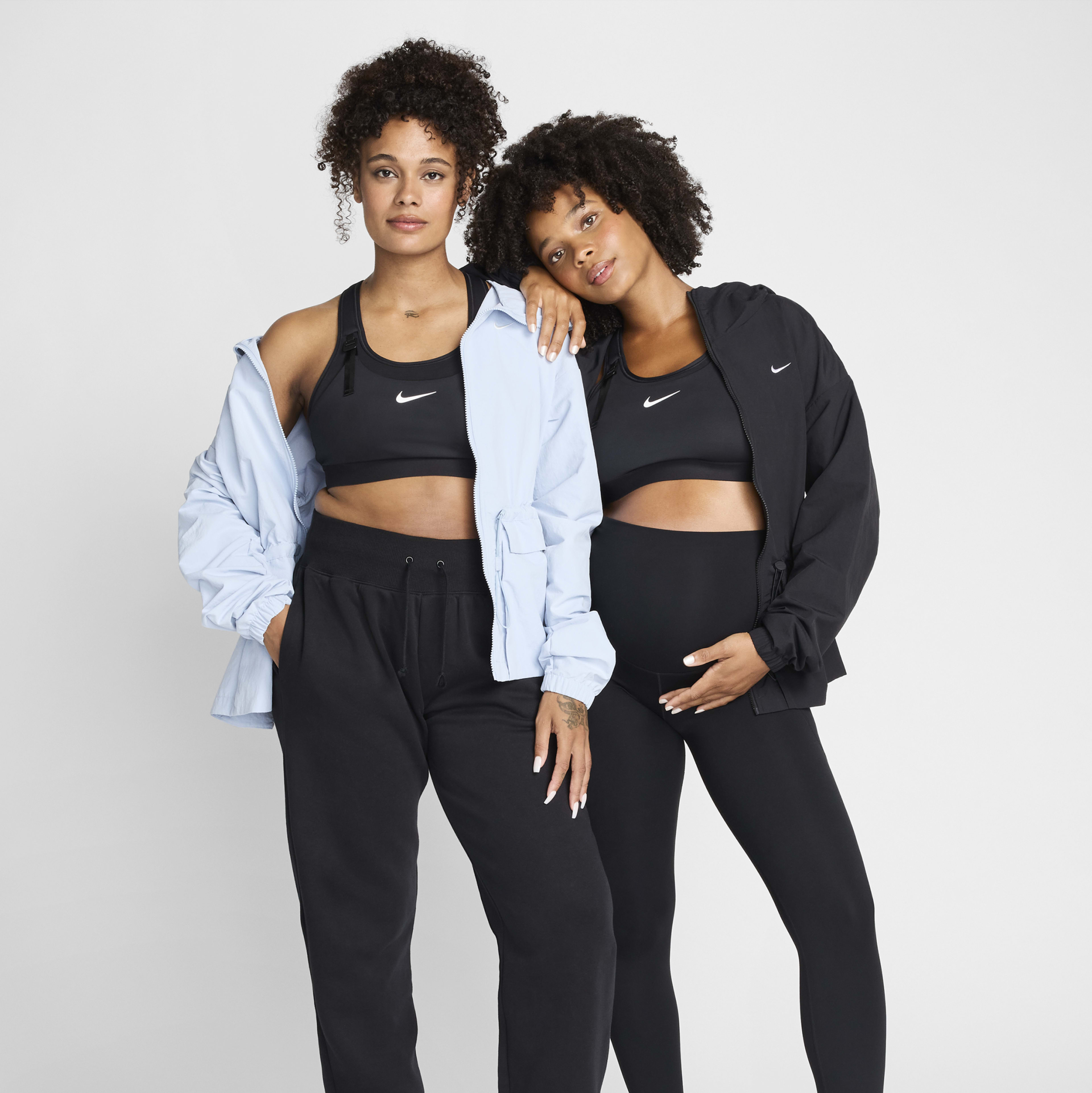 Black nike pumps shop