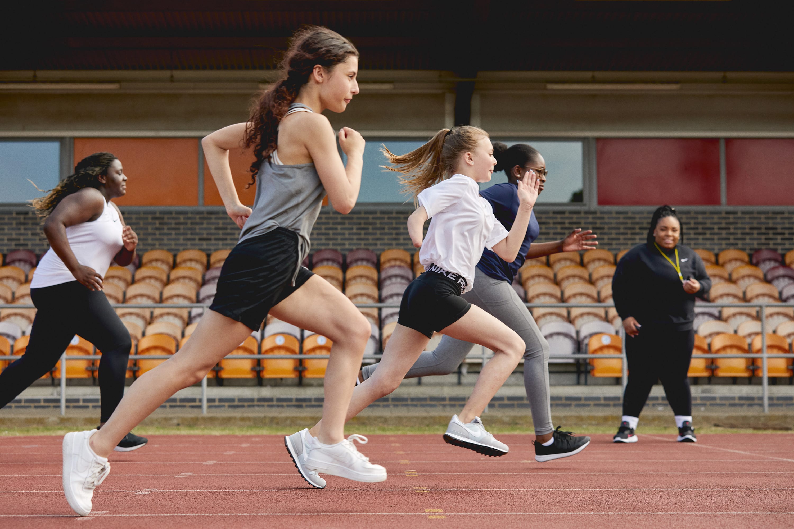 Nike girl running 2025