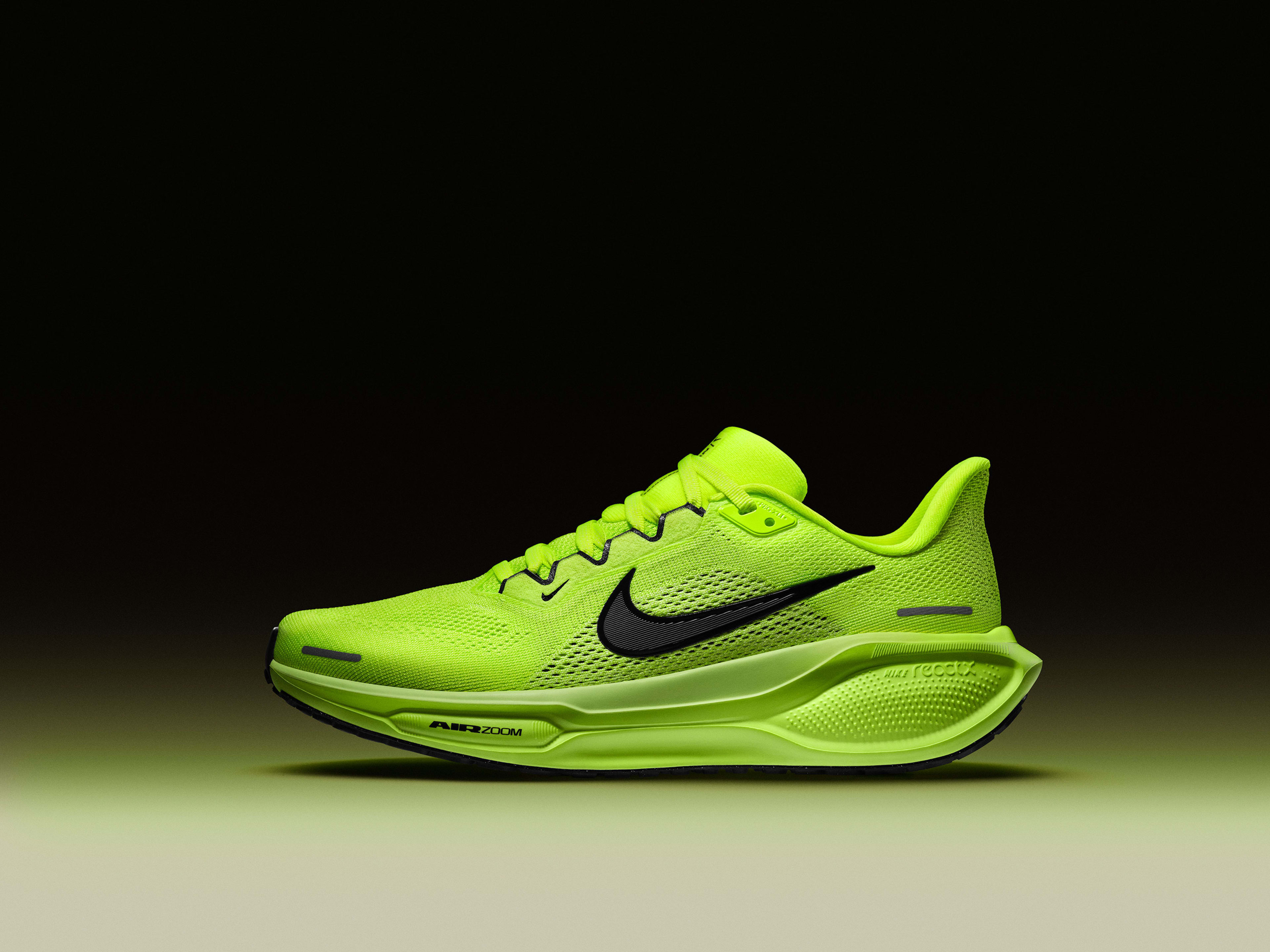 Este verano los Nike Pegasus 41 les brindan a los runners mas retorno de energia. NIKE Inc
