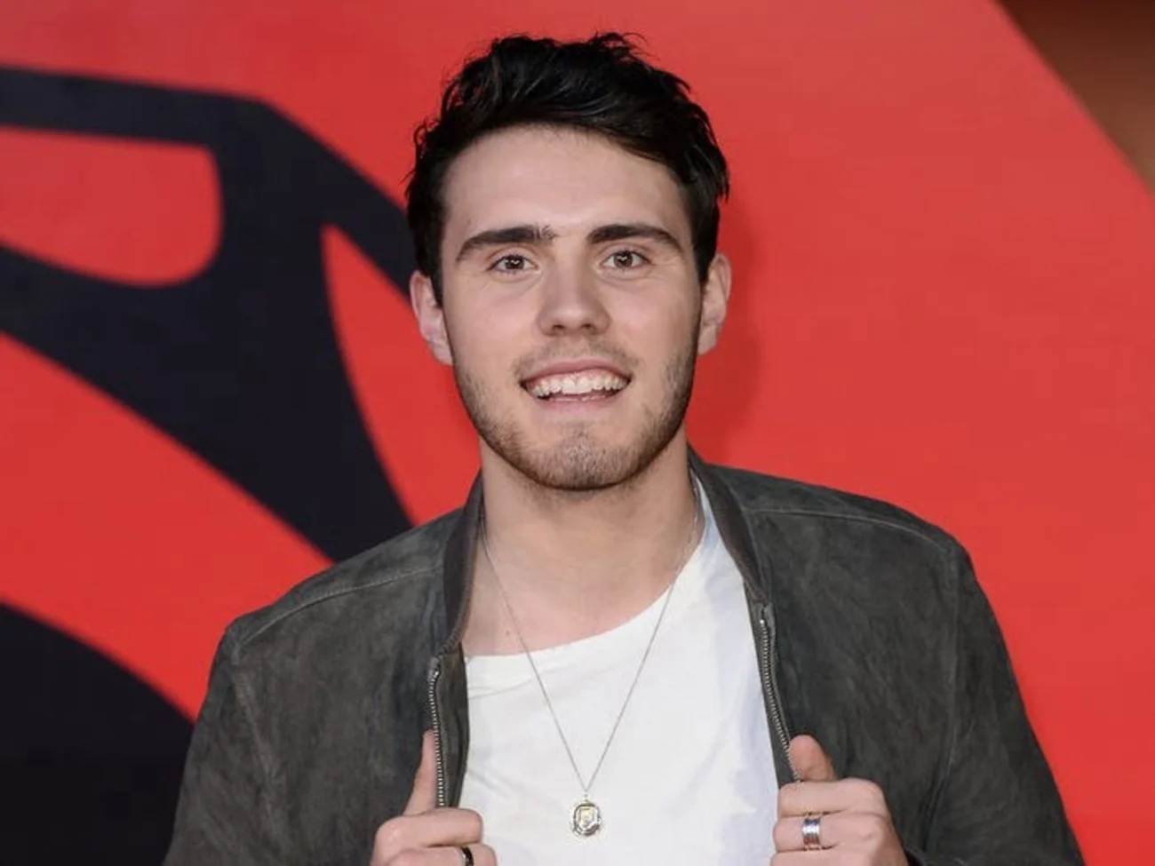 Alfie Deyes bio: net worth, age, parents, height, wife | Daily Stand