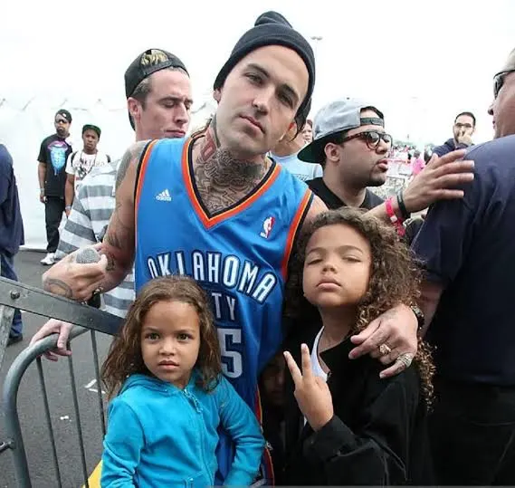 yelawolf with his children