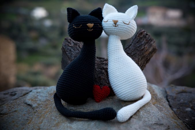 Agathos + Agathi, Gatos Enamorados - Image 2