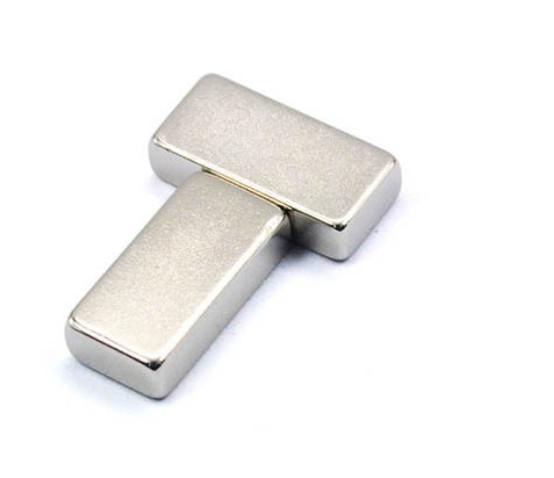 レアアース磁石 20x10x5mm