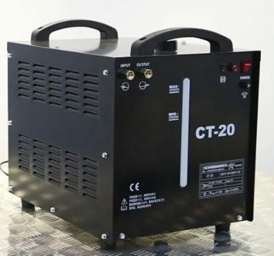 Két giải nhiệt bằng nước CT-20 (20L)