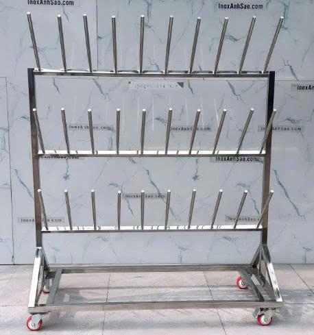 Giá treo ủng nhà xưởng