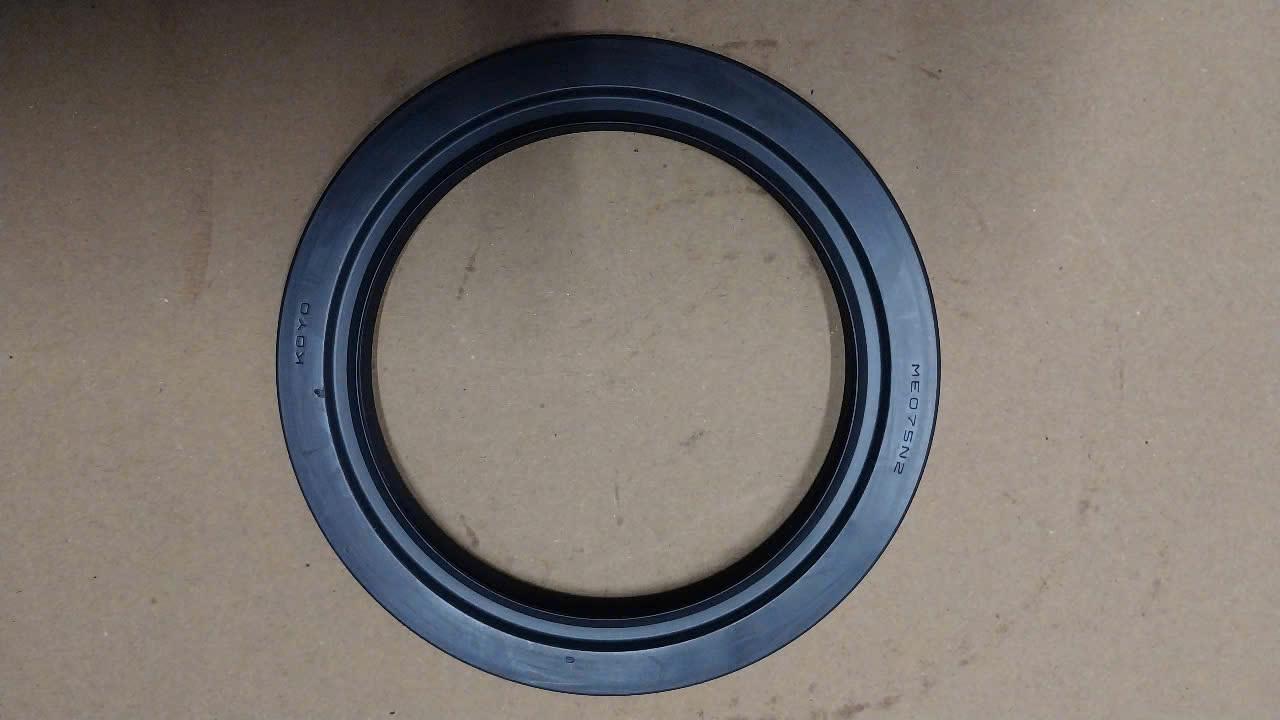 ME075N2-A High-Temperature Oil Spill & Rotary Shaft Mechanical Lip Seal Gasket