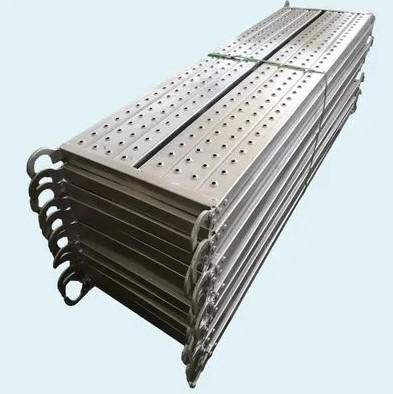 1600×360mm 溶融亜鉛メッキ 足場用 鋼製 布板 キャットウォーク 足場板 踏板 (滑り止め パンチング穴 / 両端 抜け止め安全フック付 / 建設工事用)