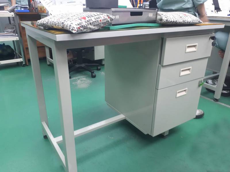 Fixed Single-Pedestal Workbench BHL1500S-TC