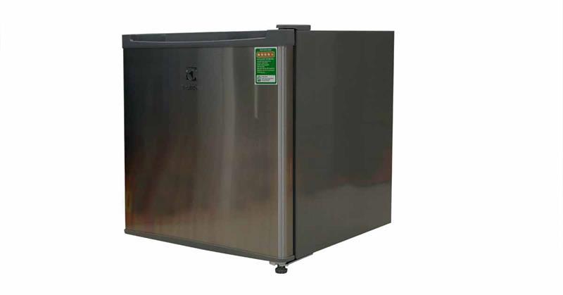 エレクトロラックス EUM0500SB 46L ミニ冷蔵庫