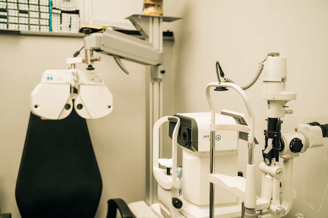 Glaucoma Symptoms And Treatment Options