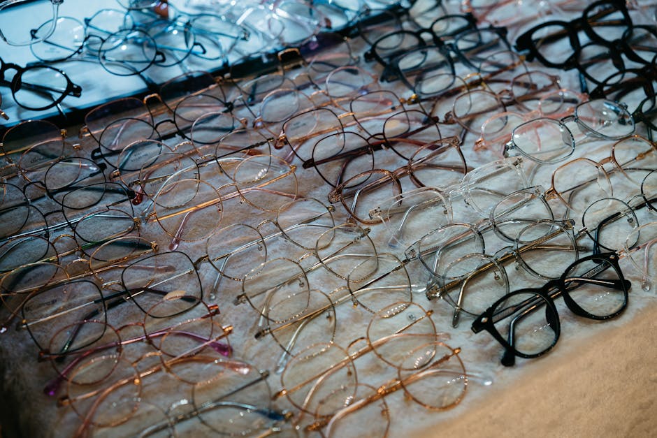 Glasses Or Contacts Which Is Right For You?