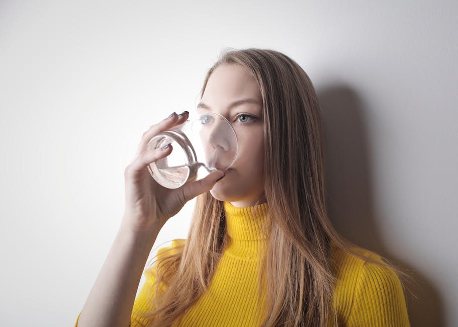 Boost Eye Health with Daily Hydration