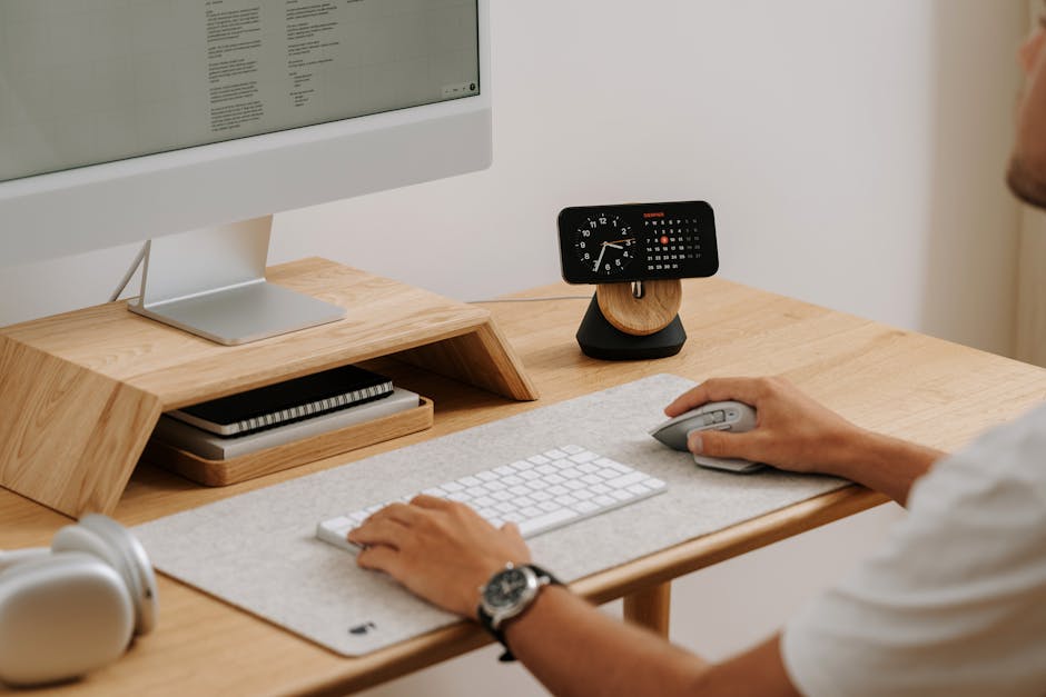 Avoiding Digital Strain While Working from Home