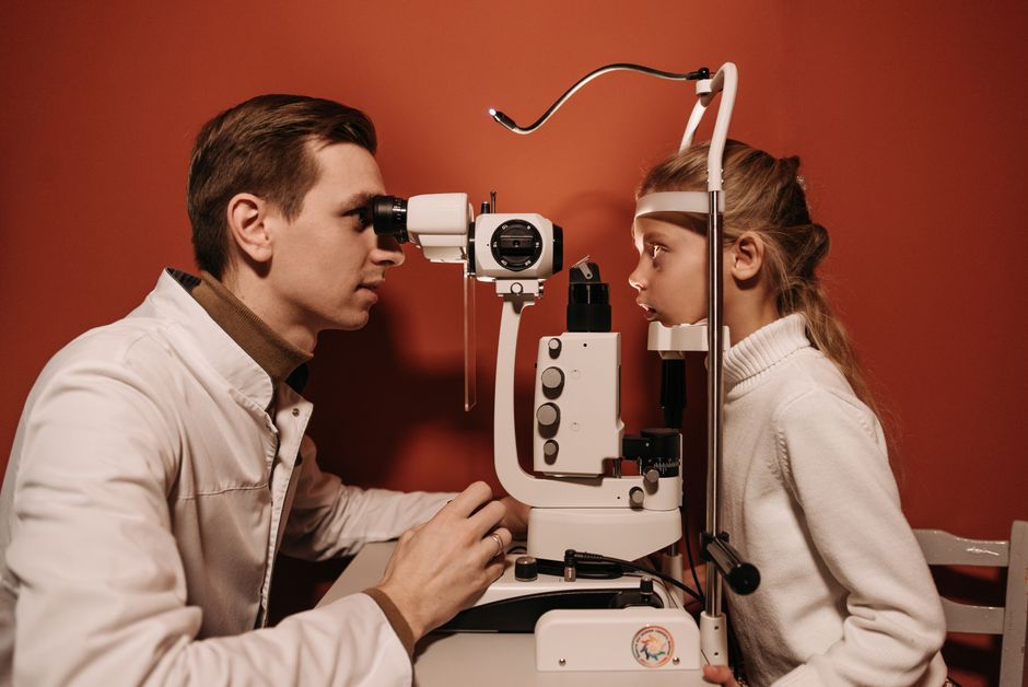 Helping Independent Eye Doctors Stand Against Retail Giants
