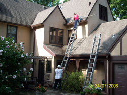 Mike's Window Cleaning and Gutter Service - Gutter Cleaning