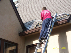 Mike's Window Cleaning and Gutter Service - Gutter Cleaning