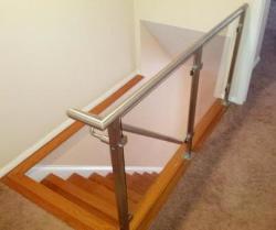 Eleet Glass & Mirror - Stair Case