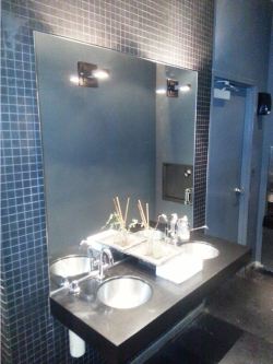 Eleet Glass & Mirror - Restaurant Bathroom Mirror