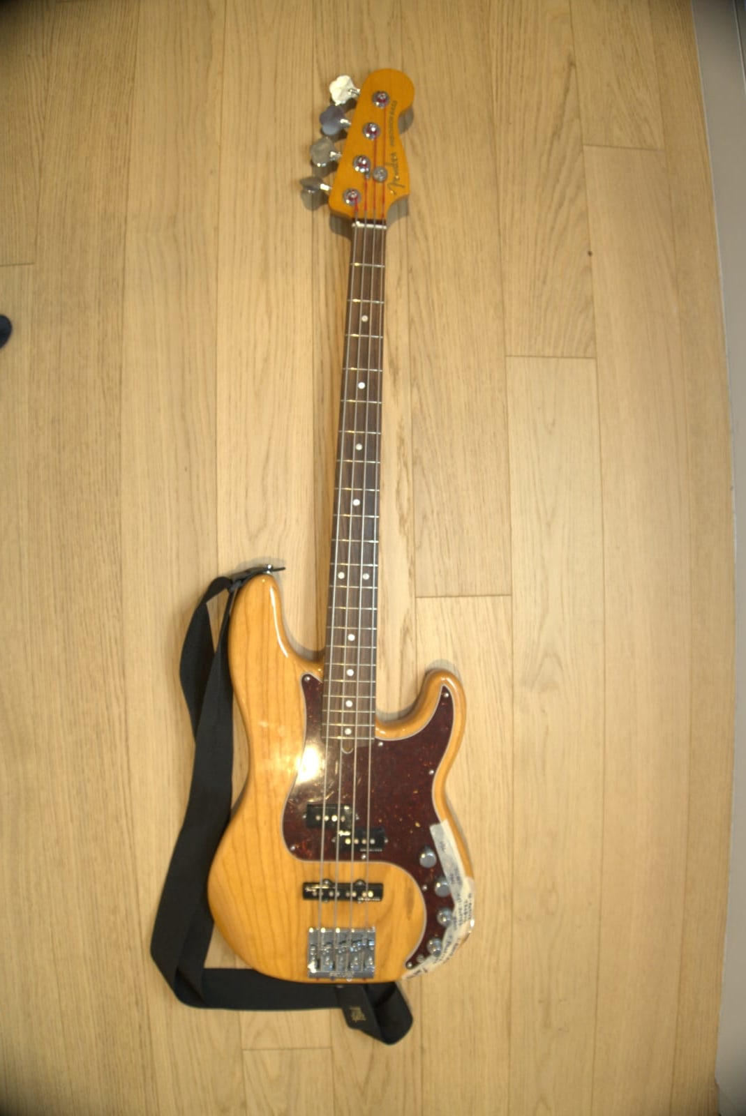 Fender Precision Bass