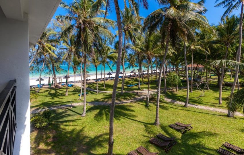4 Days, 3 Nights Diani Beach Jamhuri Holiday Packages thumbnail 3