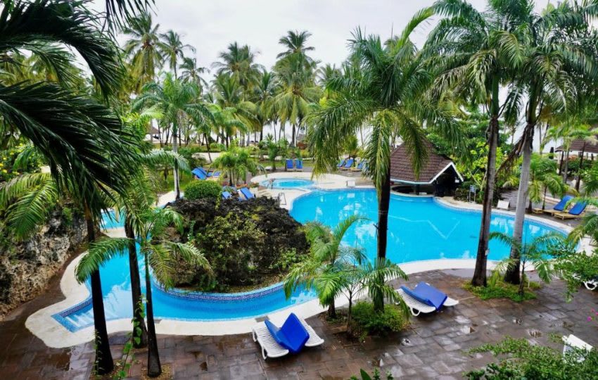 6 Days, 5 Nights Diani Beach Christmas Holidays thumbnail 2