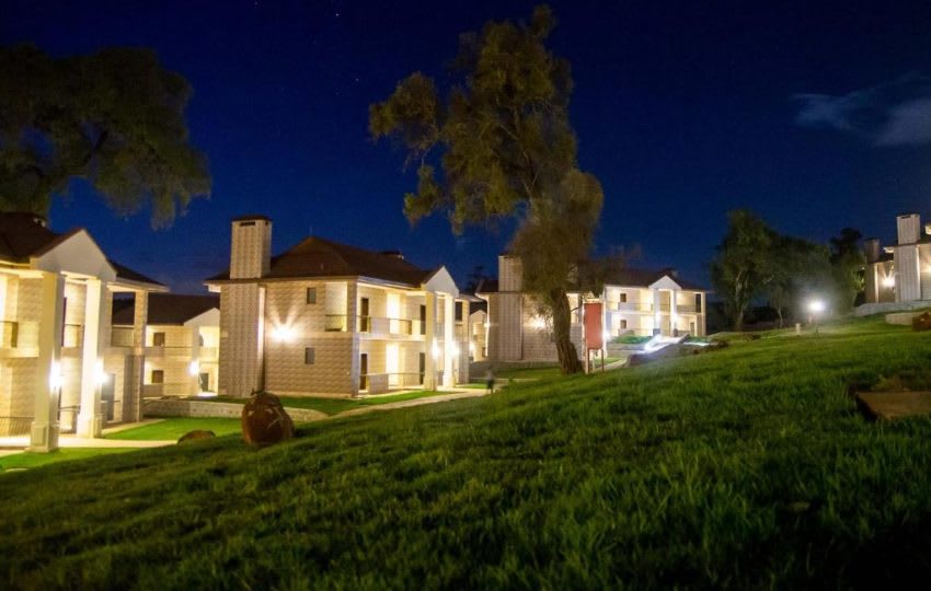 Mt. Kenya / Nanyuki Christmas Getaways & Staycations thumbnail 2