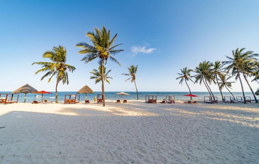 PrideInn Paradise Beach Resort & Spa