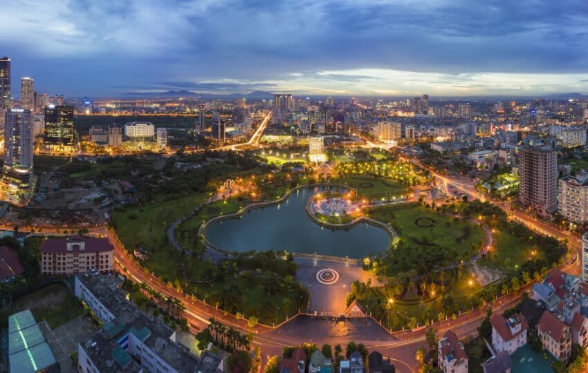 6 Nights Vietnam Package: Danang, Hoi An & Saigon thumbnail 2