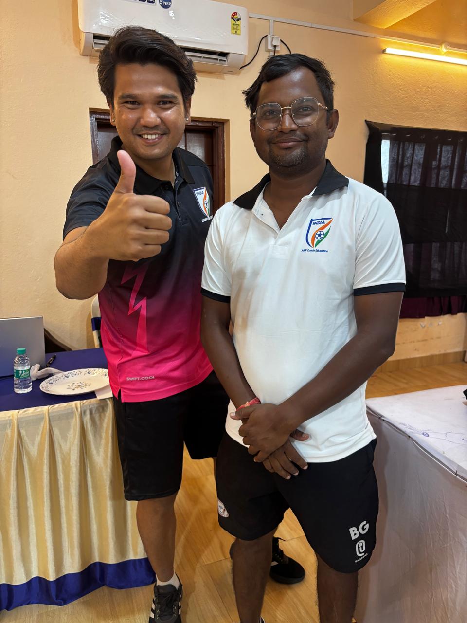 জঙ্গলমহলের প্রতিভাবান ফুটবলারদের মেধার আরও বিকাশ ঘটাতে নিরলস মেধাবী কোচ ভার্গব গুহঠাকুরতা
