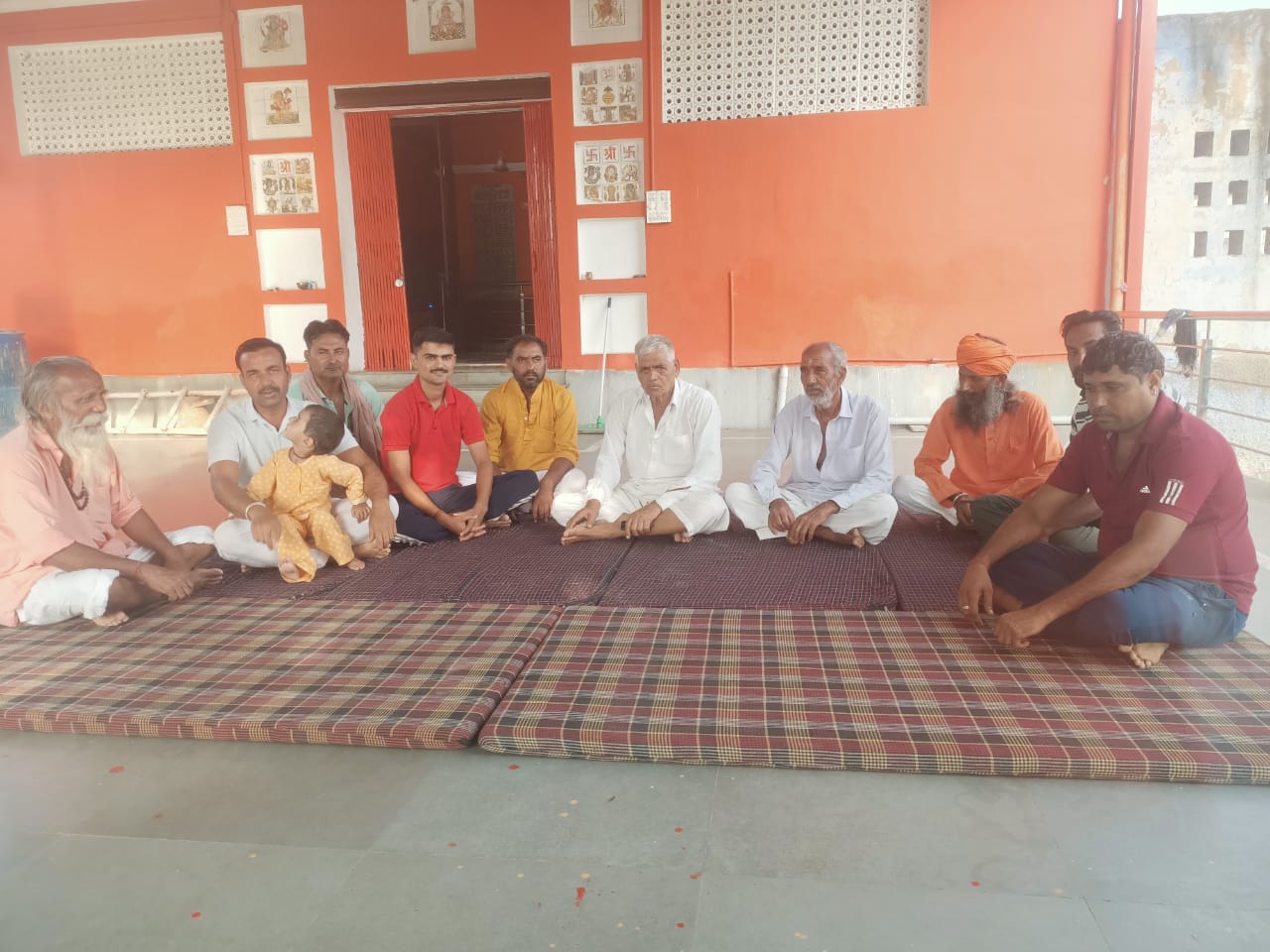 इस्माईलपुर में शिव पार्वती विवाह कथा 2 अगस्त से तैयारियों की समीक्षा के लिए बैठक सम्पन्न, गांव के बालाजी मन्दिर में होगा आयोजन