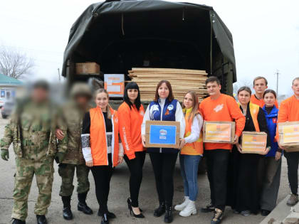 Волонтёры каневского штаба взаимопомощи #МЫВМЕСТЕ передали гуманитарную помощь земляку - участнику СВО