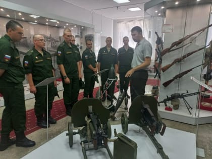 Экскурсия для военнослужащих