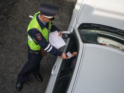 Ейские автоинспекторы предостерегают от управления автомобилем в нетрезвом виде