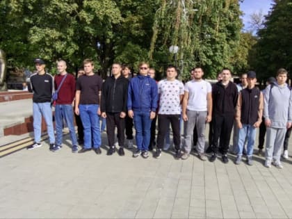 Торжественные проводы в армию в Приморско-Ахтарском районе