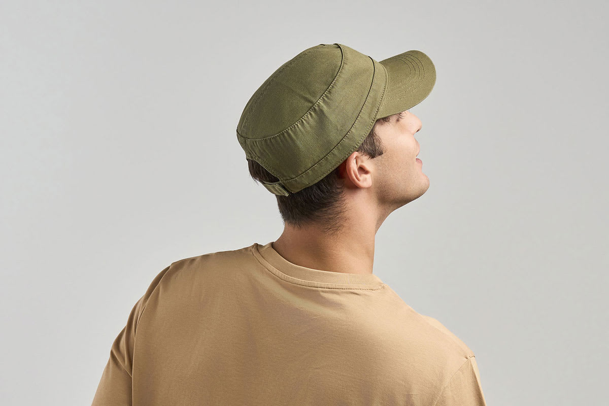 Uniform-S — indossato