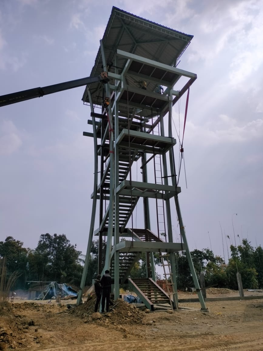 Selfie Towers — reference 2