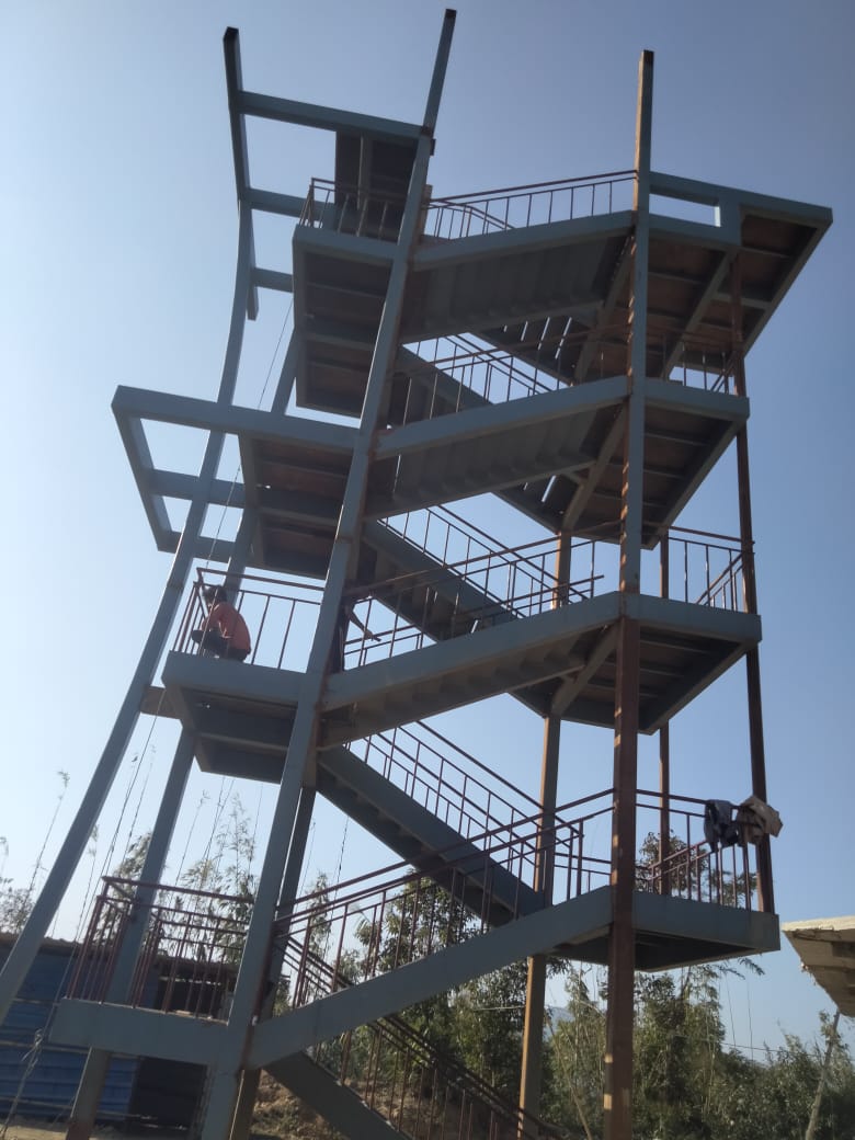 Selfie Towers — reference 10