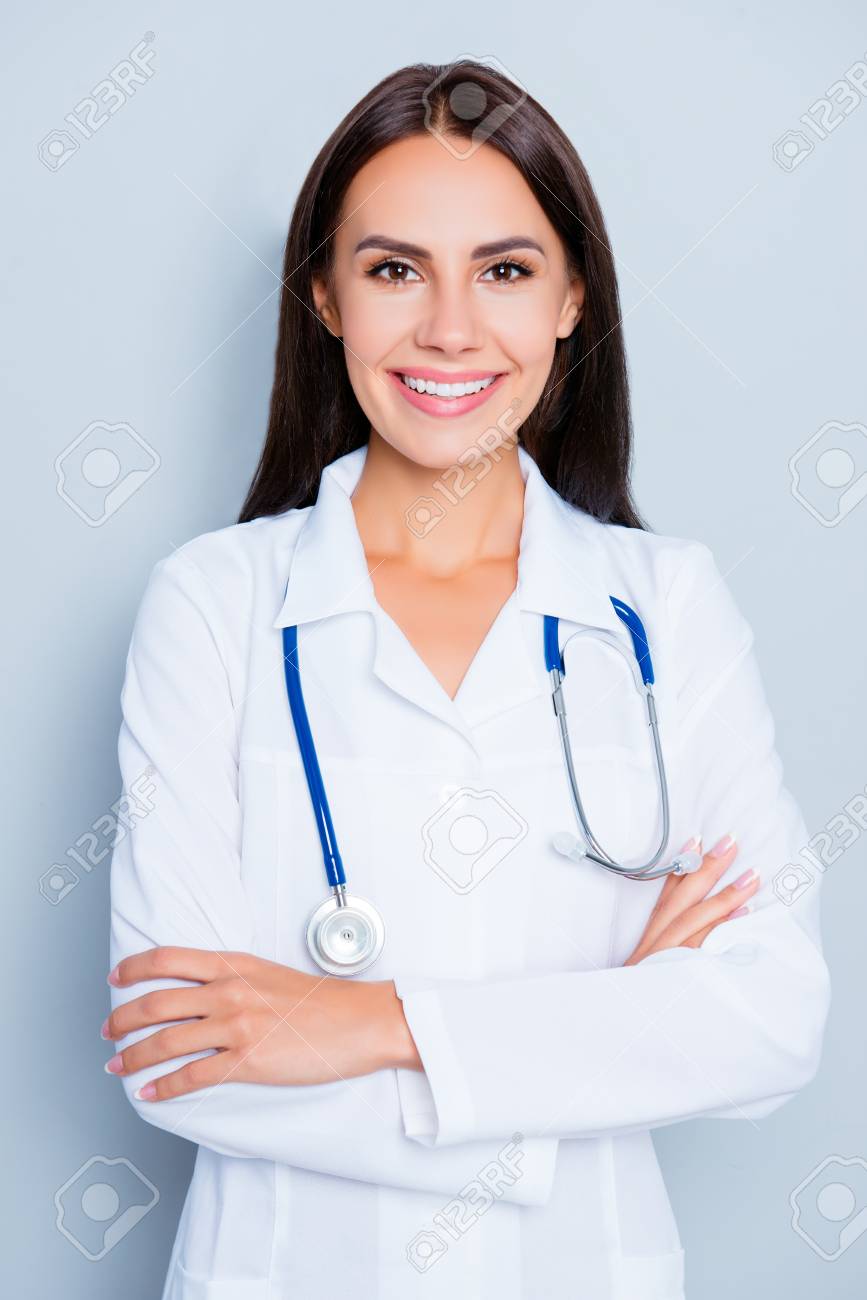Dr Nidhi Aggarwal