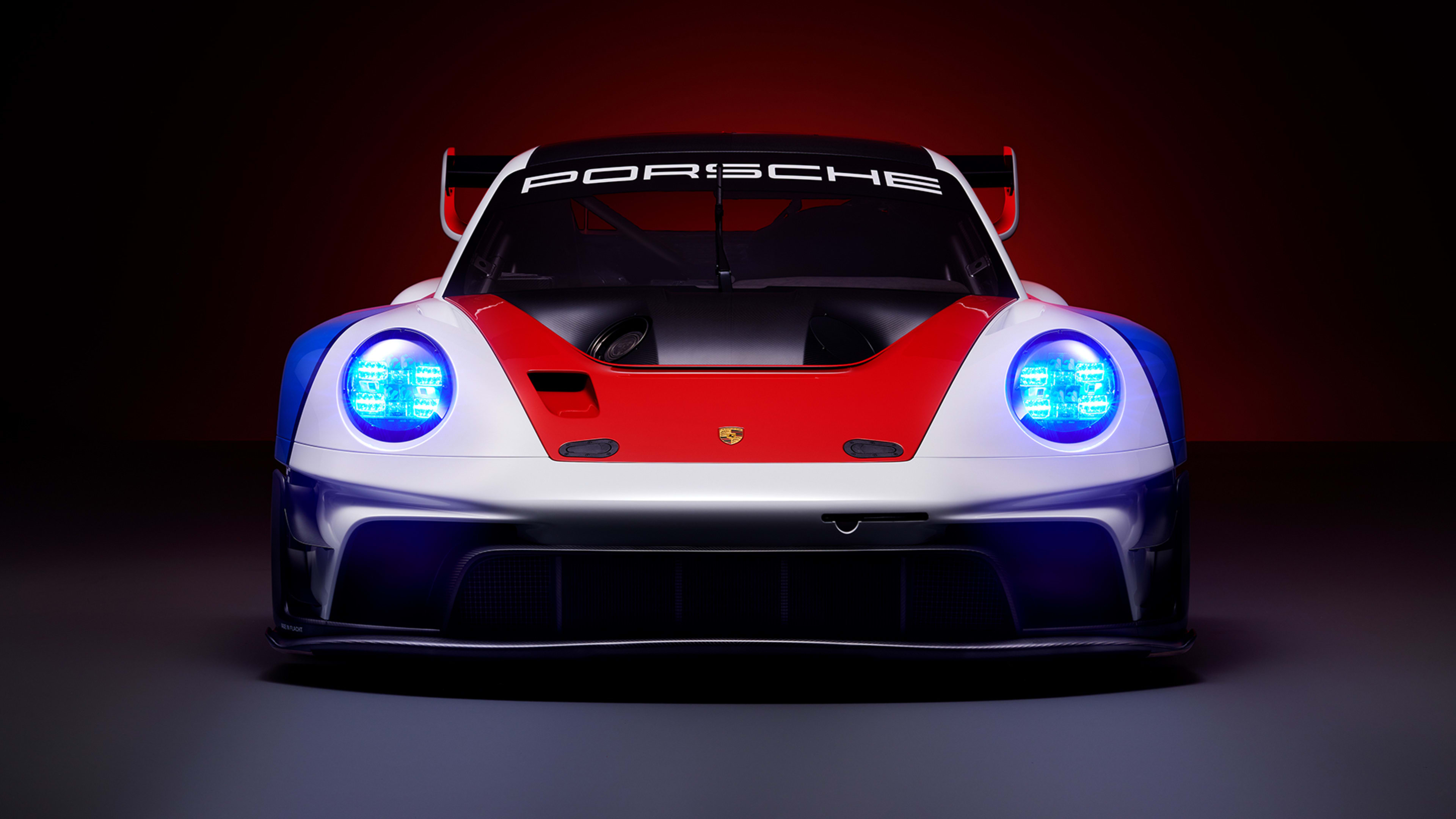 The 911 GT3 R rennsport.